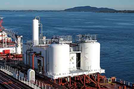 肯富来压缩机在荷兰油气回收使用现场